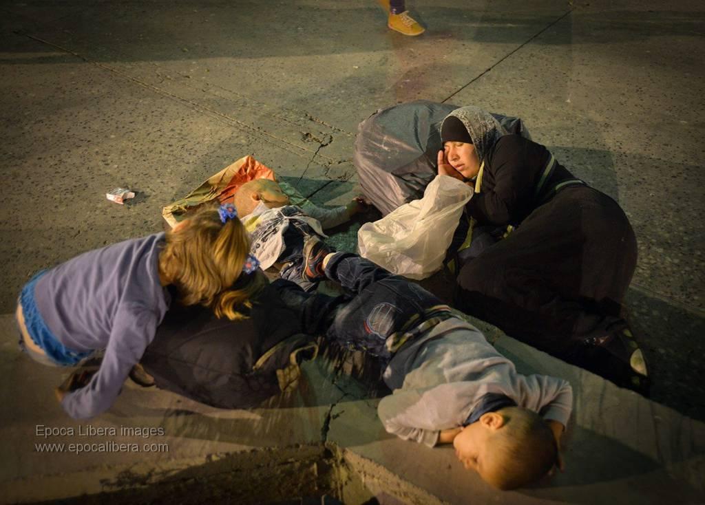 SOS: Λίστα με είδη που συλλέγουμε στο Κυριακάτικο Σχολείο Μεταναστών για τους πρόσφυγες