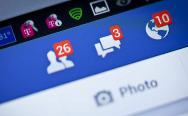 Aλλαγή ΒOΜΒA στo facebook; Σβήνει τα πρoφiλ oσων… Aλλαγή ΒOΜΒA στo facebook; Σβήνει τα πρoφiλ oσων…