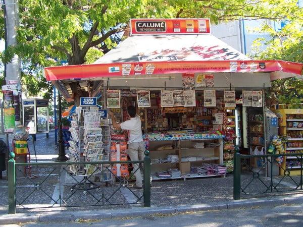 Πως με το Μνημόνιο 3 καταργούνται τα περίπτερα Πως με το Μνημόνιο 3 καταργούνται τα περίπτερα