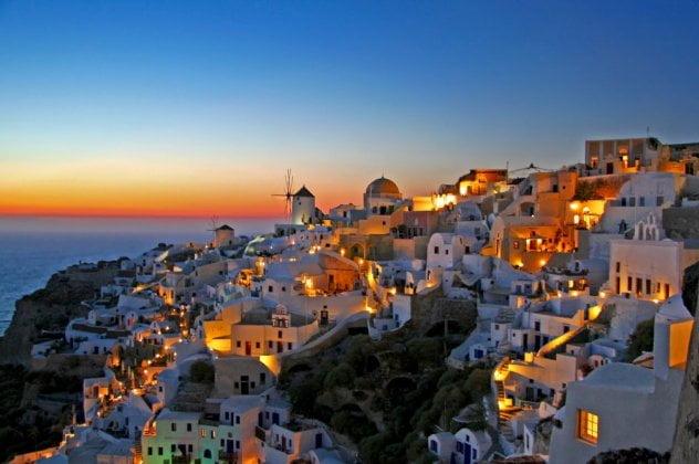 santorini_after_the_sunset_by_leighwhittaker