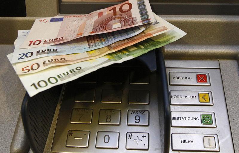 Η Γενική Γραμματεία Εσόδων απειλεί με κατασχέσεις λογαριασμών. Ποιοι πρέπει να φοβούνται; Η Γενική Γραμματεία Εσόδων απειλεί με κατασχέσεις λογαριασμών. Ποιοι πρέπει να φοβούνται;