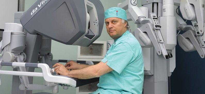 Παγκόσμια ελληνική επιτυχία στη ρομποτική χειρουργική