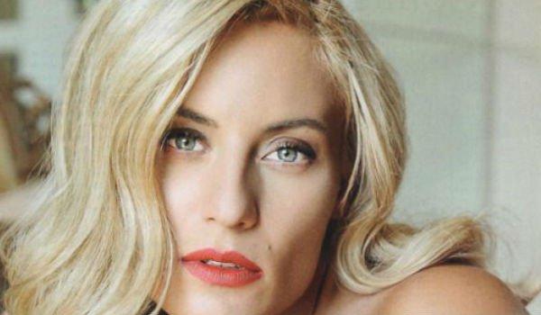 Ελεονώρα Μελέτη: Η γυμνή selfie στη μπανιέρα