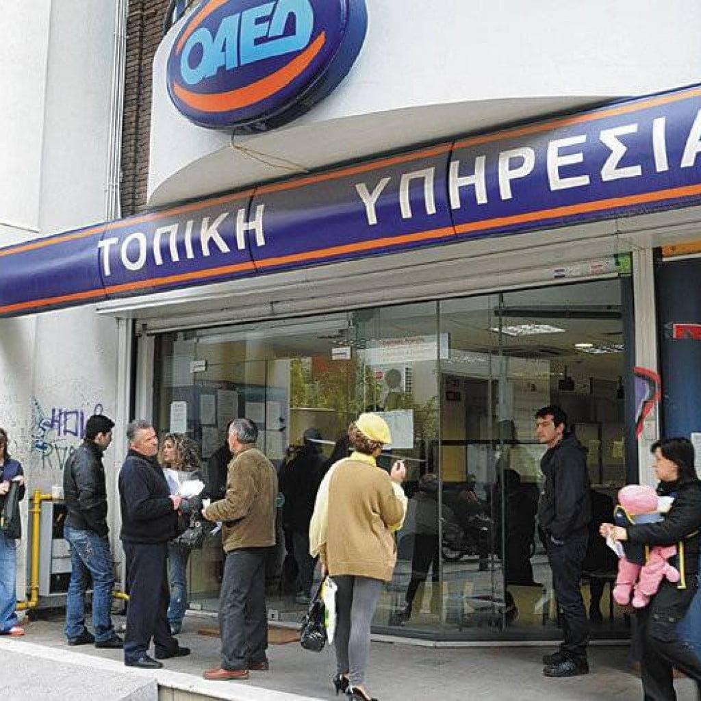 OAΕΔ: Εξάμηνη απασχόληση με μισθό 916 ευρώ..