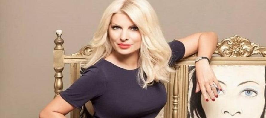 Εκτός εκπομπής η Μενεγάκη: Η φωτογραφία που ανέβασε Εκτός εκπομπής η Μενεγάκη: Η φωτογραφία που ανέβασε