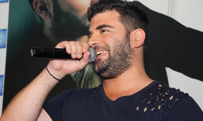 Παντελής Παντελίδης: Νέο ανατριχιαστικό βίντεο μέσα από λεωφορείο! (video) Παντελίδης