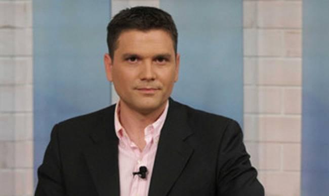 Δύσκολες ώρες για τον Ντίνο Σιωμόπουλo