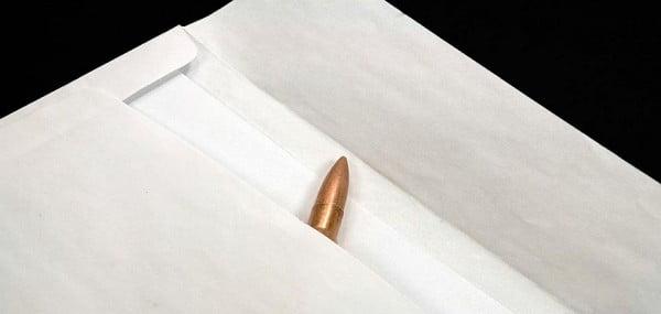 Έστειλαν φάκελο με τρεις σφαίρες στον Κώστα Καραμανλή