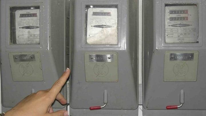Στοιχεία-σοκ για τις κλοπές ρεύματος - Τα 7 «τρικ» που μπλοκάρουν τους μετρητές