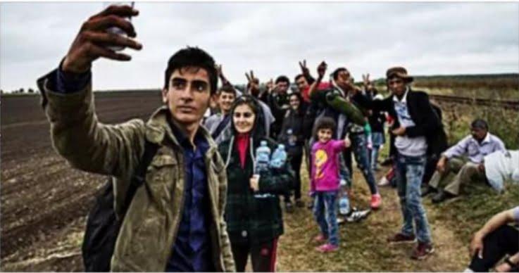 (Λαθρο)Πρόσφυγες: ΤΑ 400 Ευρώ δεν μας φτάνουν…Θέλουμε Περισσότερα λένε