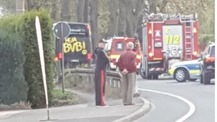 Έκρηξη κοντά στο πούλμαν της Ντόρτμουντ - Τραυματίστηκε ποδοσφαιριστής - ΤΩΡΑ