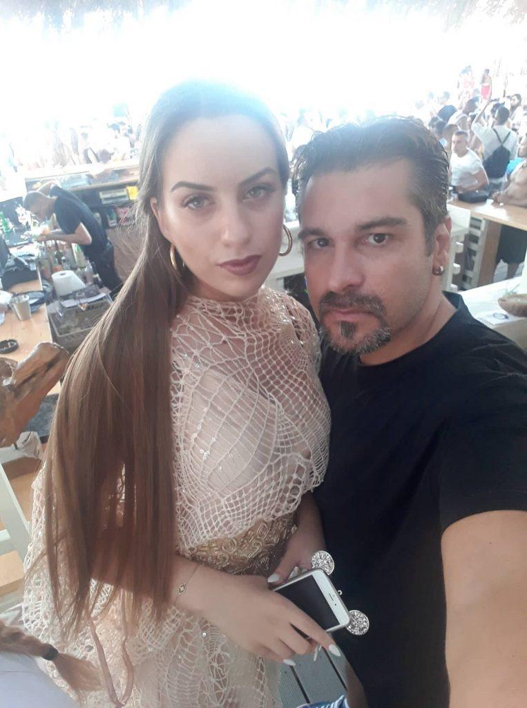 Τι έκαναν ο γνωστος φωτογραφος Κωστας  Προφης και η Σταρ Ελλάς Μαρία Ψηλού στη Μύκονο;
