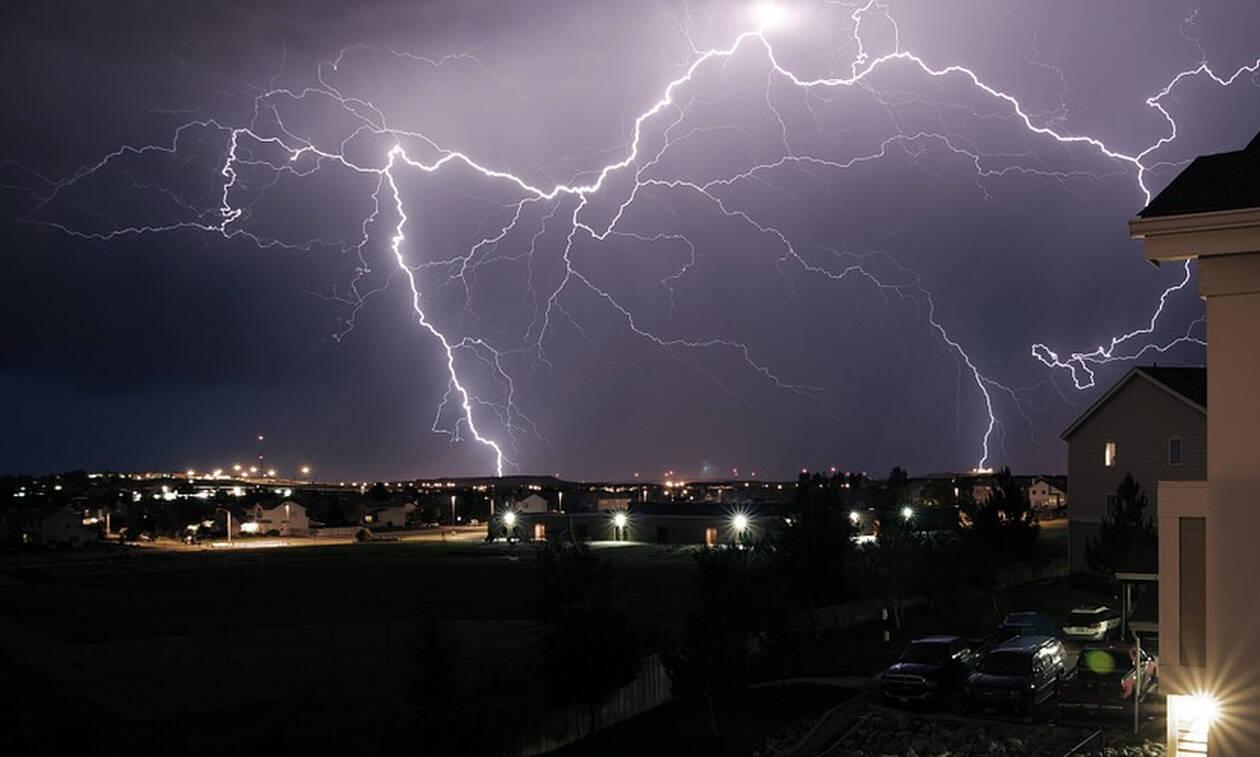 KAIROS Έκτακτο δελτίο επιδείνωσης του καιρού: Έρχονται καταιγίδες, χαλάζι και χιόνια
