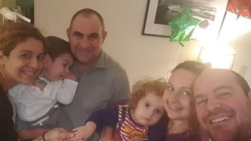 O Παναγιώτης Ραφαήλ συναντήθηκε με τον μικρό Αντώνη στη Βοστώνη που πάσχει από την ίδια πάθηση