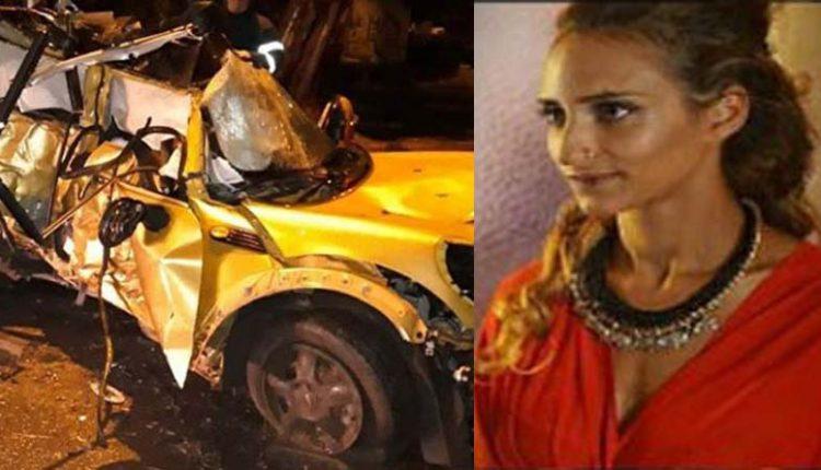 Τροχαίο Στη Βούλα. Η Σια «Έφυγε» Αλλά Η Φαίη Χαροπαλεύει Και Έχει Ανάγκη Από Αίμα Τροχαίο Στη Βούλα. Η Σια «Έφυγε» Αλλά Η Φαίη Χαροπαλεύει Και Έχει Ανάγκη Από Αίμα