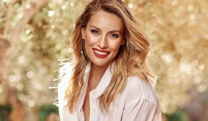 Έξαλλη η Ελεονώρα Μελέτη: «Δε φτάνει που την πέφτεις στον άνδρα μου…»