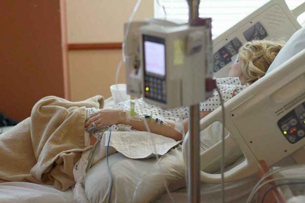 nosokomeio_0 Μαμά συγνώμη… δεν είχα καταλάβει πόσο επικίνδυνη θα ήταν η έξοδος μου
