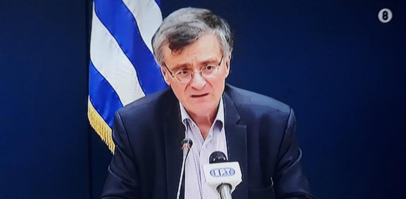 tsiodras-vourkwmenos Είναι οι μανάδες και οι πατεράδες μας... λόγια Ανθρώπου για τους ανθρώπους!