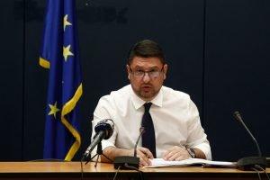 Lockdown: Τα 3 μέτρα που θα ανακοινώσει αύριο ο Χαρδαλιάς Lockdown: Τα 3 μέτρα που θα ανακοινώσει αύριο ο Χαρδαλιάς