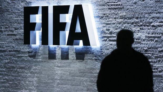 Κορονοϊός: Η FIFA επεκτείνει επ'αόριστον τη σεζόν 2019-20