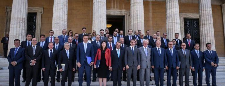 Ανασχηματισμός κυβέρνησης Μητσοτάκη – Τα ονόματα και τα σενάρια