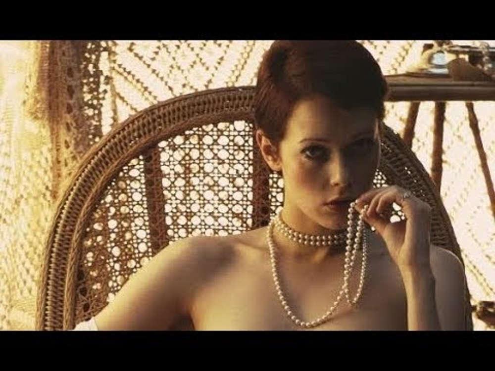 Αυστηρώς ανδρικό: Θυμάστε την θρυλική «Εμμανουέλα»; Επιστρέφει στη μικρή οθόνη!