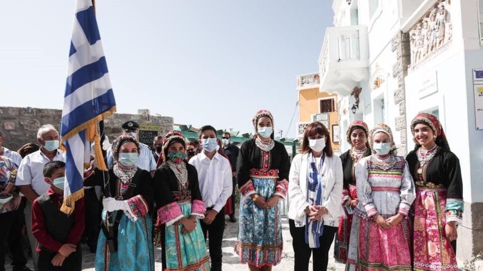 Η Πρόεδρος της Δημοκρατίας επισκέφθηκε το νησί και αναγορεύθηκε σε επίτιμη δημότη Καρπάθου