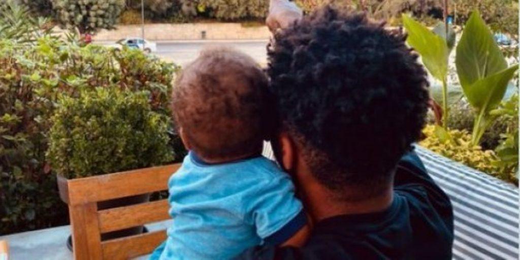 Γιάννης Αντετοκούνμπο: Ο Greek Freak δείχνει στον γιο του την Ακρόπολη