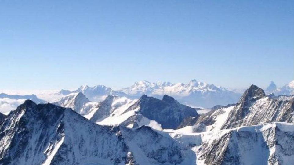 glacier_alpes ΕΚΤΑΚΤΗ ΕΙΔΗΣΗ - Συντριβή ελικοπτέρου – Επέβαιναν έξι άτομα