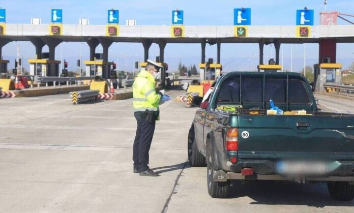Lockdown: Τέλος το «Πάσχα στο χωριό» και το άνοιγμα της εστίασης