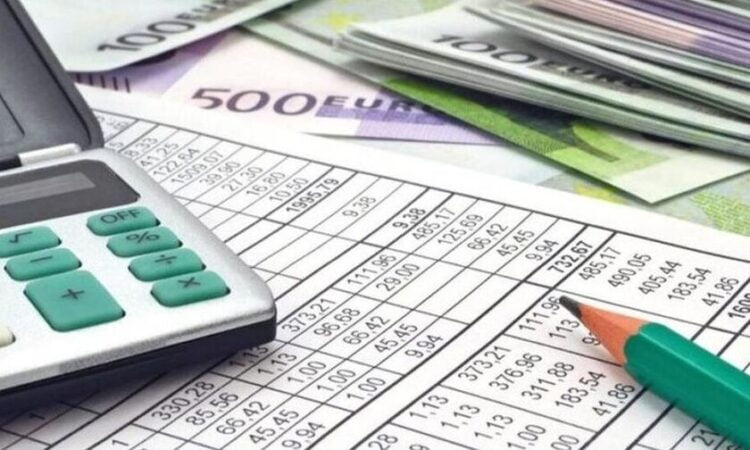 Φορολογική δήλωση 2024 Ποιοι δεν θα κάνουν φορολογική δήλωση το 2024 - Την γλιτώνουν 1 εκατομμύριο πολίτες