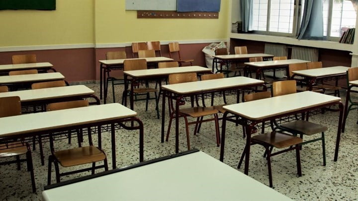 Πανελλαδικές 2021: Ανατροπή με τη Γ' Λυκείου - Σταματούν στις 2 Ιουνίου τα μαθήματα