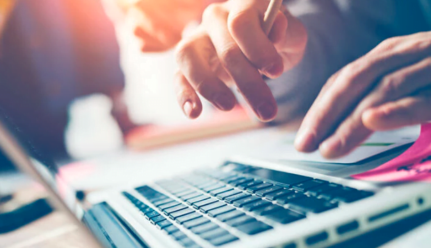 Know Your Customer: Δείτε ποιες τραπεζικές συναλλαγές θα γίνονται χωρίς χαρτούρα και από μακριά