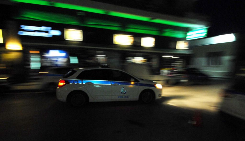 peripoliko Ραφήνα: Συγκλονίζει η 12χρονη - «Προσπάθησε να με ανεβάσει στο όχημα, αλλά ξέφυγα»