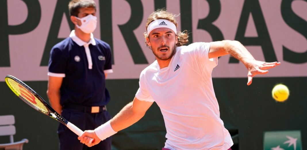 Ο κορυφαίος Ελληνας τενίστας παίζει για τον τίτλο του Roland Garros στον αγώνα της ζωής του απέναντι στο νούμερο 1 στον κόσμο