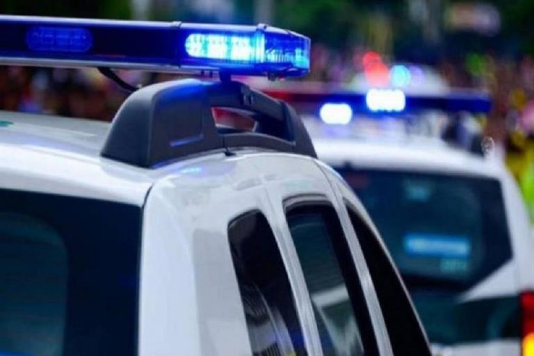 «Kanesex»: Η φωτογραφία με γυναίκα στο κινητό του αστυνομικού που συνελήφθη στον Κολωνό