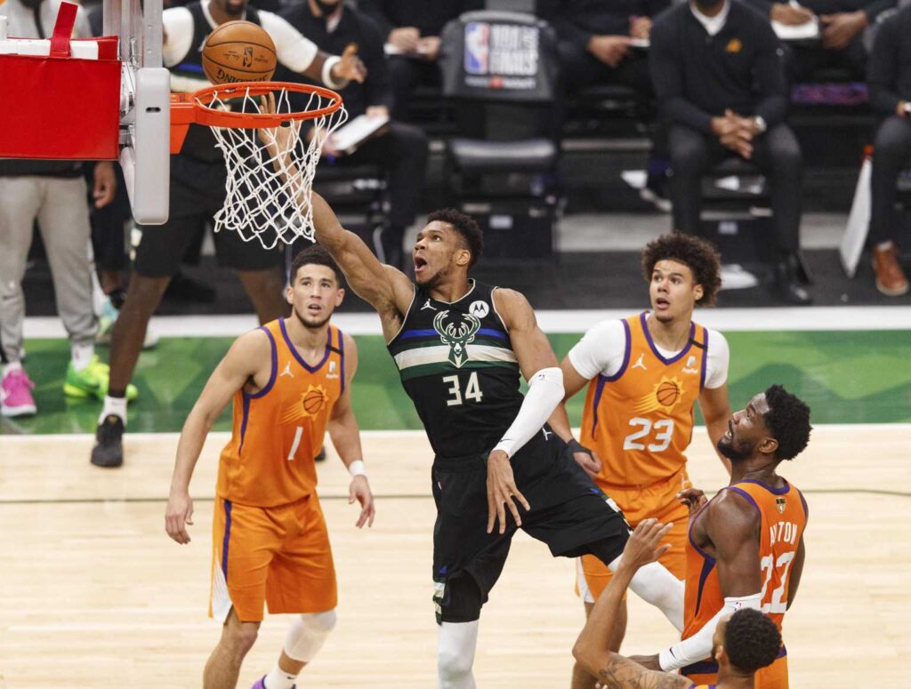 Μπακς – Σανς 105-98: Βασιλιάς του κόσμου ο Αντετοκούνμπο – Πρωτάθλημα ΝΒΑ μετά από 50 χρόνια για τα «ελάφια»