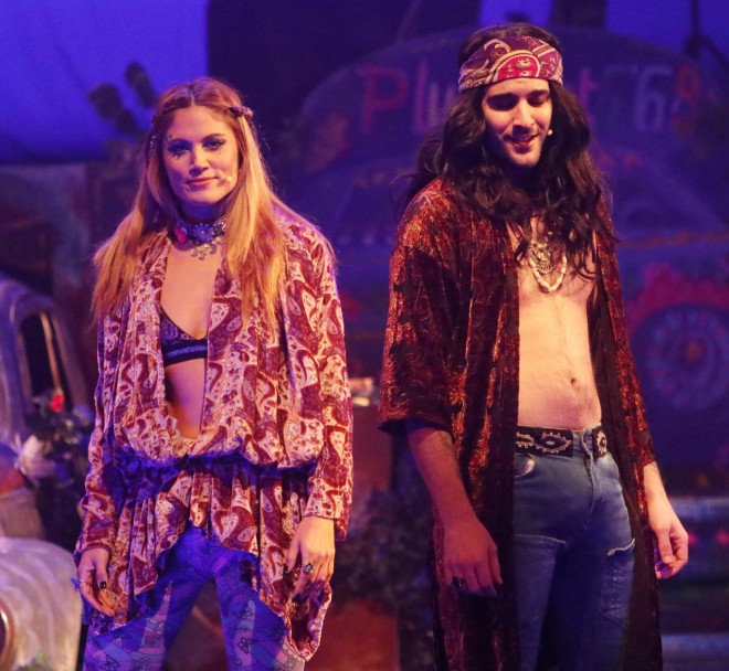 Μαίρη Συνατσάκη - Ίαν Στρατής: Το καυτό φιλί που αντάλλαξαν επί σκηνής