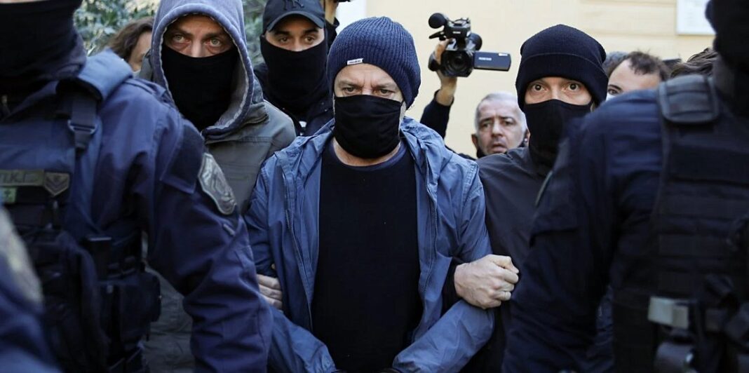 Εισαγγελέας για Δημήτρη Λιγνάδη: «Είναι άτομο επικίνδυνο με πάθη και εμμονές» Εισαγγελέας για Δημήτρη Λιγνάδη: «Είναι άτομο επικίνδυνο με πάθη και εμμονές»