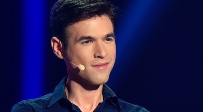 «Πρώτη προσπάθεια»: Η φωτό-απάντηση του Φουρθιώτη στη Τζούλια που προκάλεσε χαμό (Pic)