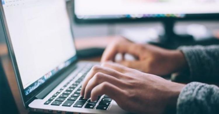 Με λίγα κλικ δείτε τα ένσημα σας, τη σύμβαση σας και τι δηλώνει ο εργοδότης σας