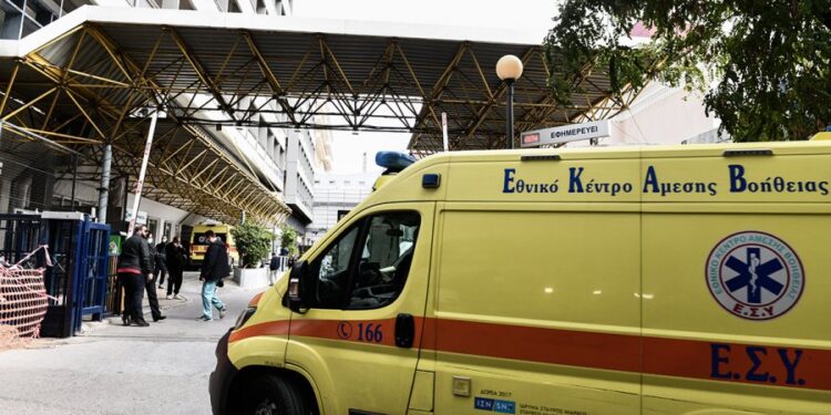 Κορονοϊός: «Τελειώνει το οξυγόνο των νοσοκομείων σε 24ωρες» – Τραγικές καταστάσεις