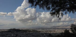 Καιρός – Με υψηλές θερμοκρασίες όλη η εβδομάδα. Πότε περιμένουμε αλλαγη με χιόνια σε χαμηλά υψόμετρα