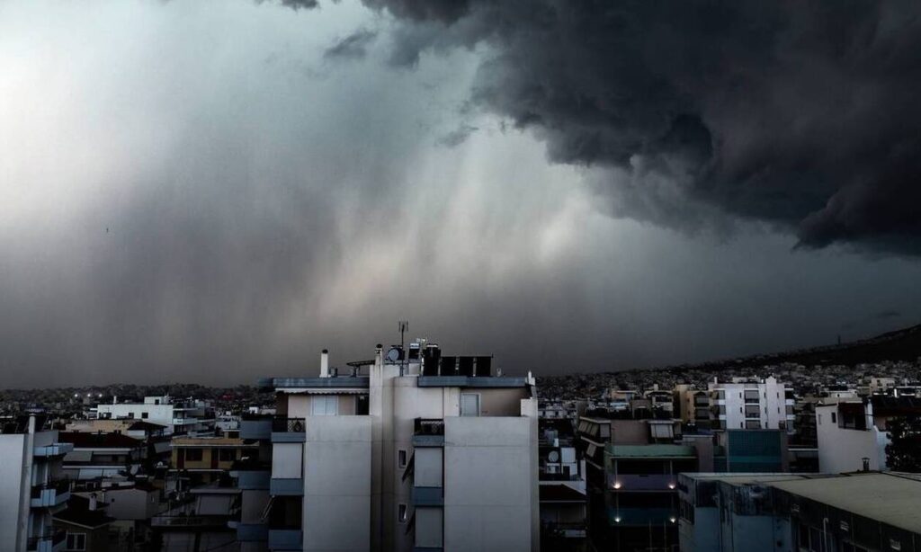 Έκτακτο δελτίο καιρού από την ΕΜΥ: Καταιγίδες, κεραυνοί και χαλάζι - Οι περιοχές