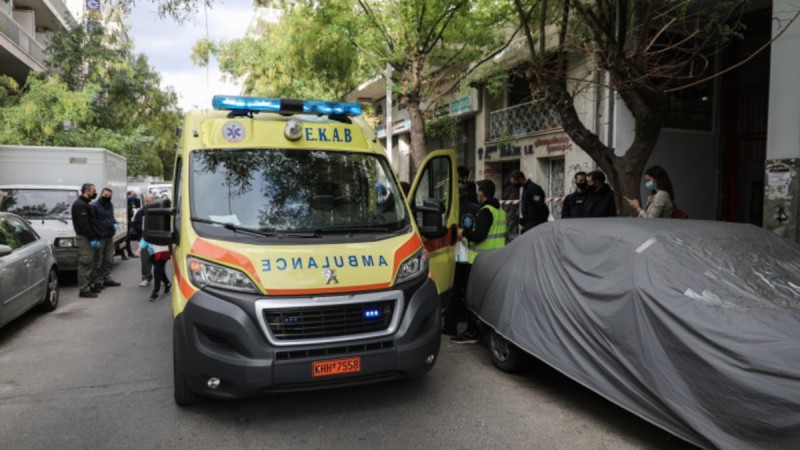 Πτώση 13χρονης από τον 6ο όροφο: Οι κακοί βαθμοί, ο καυγάς με τον πατέρα και το δέντρο που της έσωσε τη ζωή Πτώση 13χρονης από τον 6ο όροφο: Οι κακοί βαθμοί, ο καυγάς με τον πατέρα και το δέντρο που της έσωσε τη ζωή