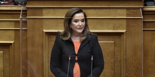 Μπακογιάννη για εμβολιασμό- «Δεν είναι ώρα για πείσματα και ταρζανιές» Μπακογιάννη για εμβολιασμό- «Δεν είναι ώρα για πείσματα και ταρζανιές»