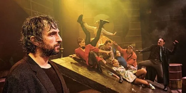 Άρης Σερβετάλης: Γιατί έγινε ο «ήρωας» των αντιεμβολιαστών