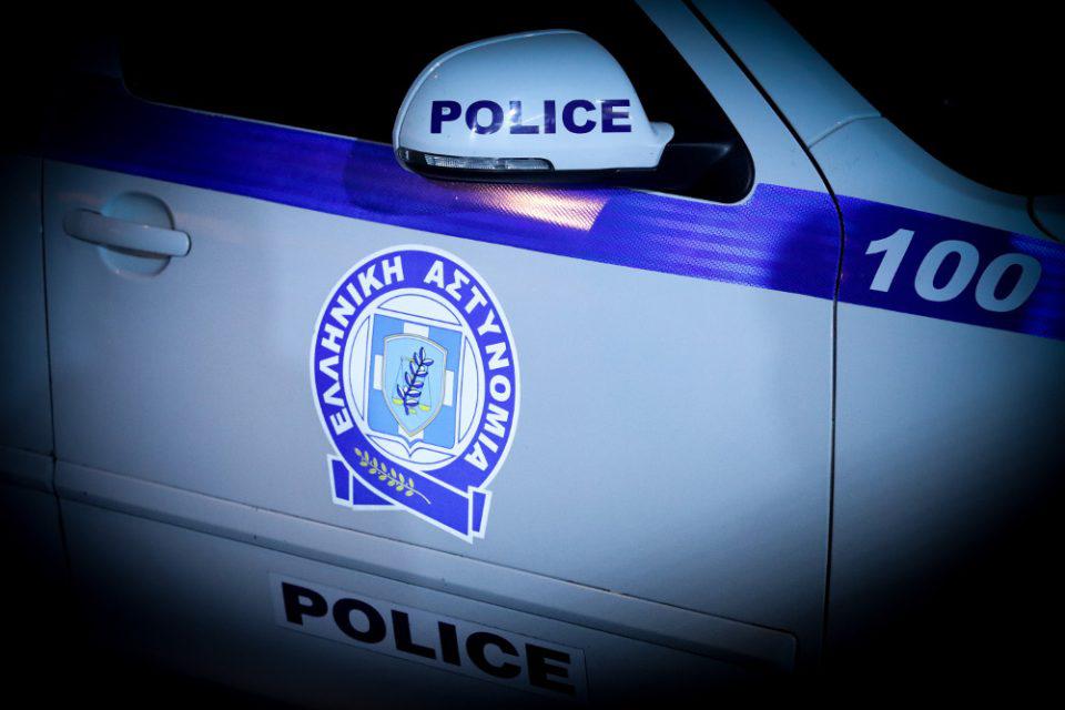 Θεσσαλονίκη: Άγρια επεισόδια σε αγώνα - Χούλιγκαν μπούκαραν στο γήπεδο και έδειραν ποδοσφαιριστές