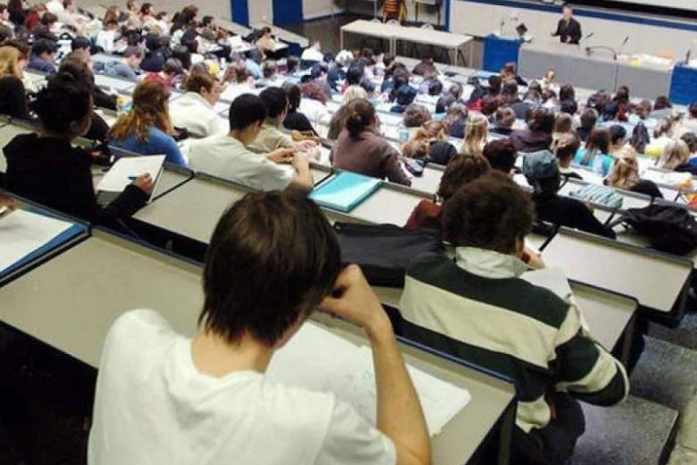foitites_116 ΕΣΠΑ: Επίδομα έως 500 ευρώ το μήνα - Οι δικαιούχοι και η υποβολή της αίτησης