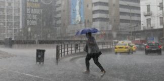 Κλέαρχος Μαρουσάκης: Προειδοποίηση για διαδοχικές κακοκαιρίες και πλημμύρες Κλέαρχος Μαρουσάκης: Προειδοποίηση για διαδοχικές κακοκαιρίες και πλημμύρες